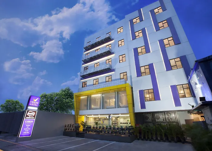 Verse Lite Hotel Gajah Mada